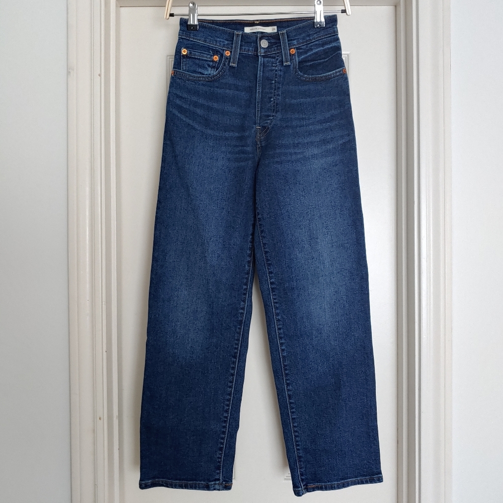 Levi's Ribcage Straight